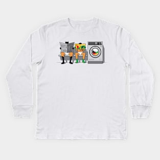 Super Hero Wait For Loundry Kids Long Sleeve T-Shirt